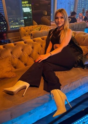 Проститутка Рина